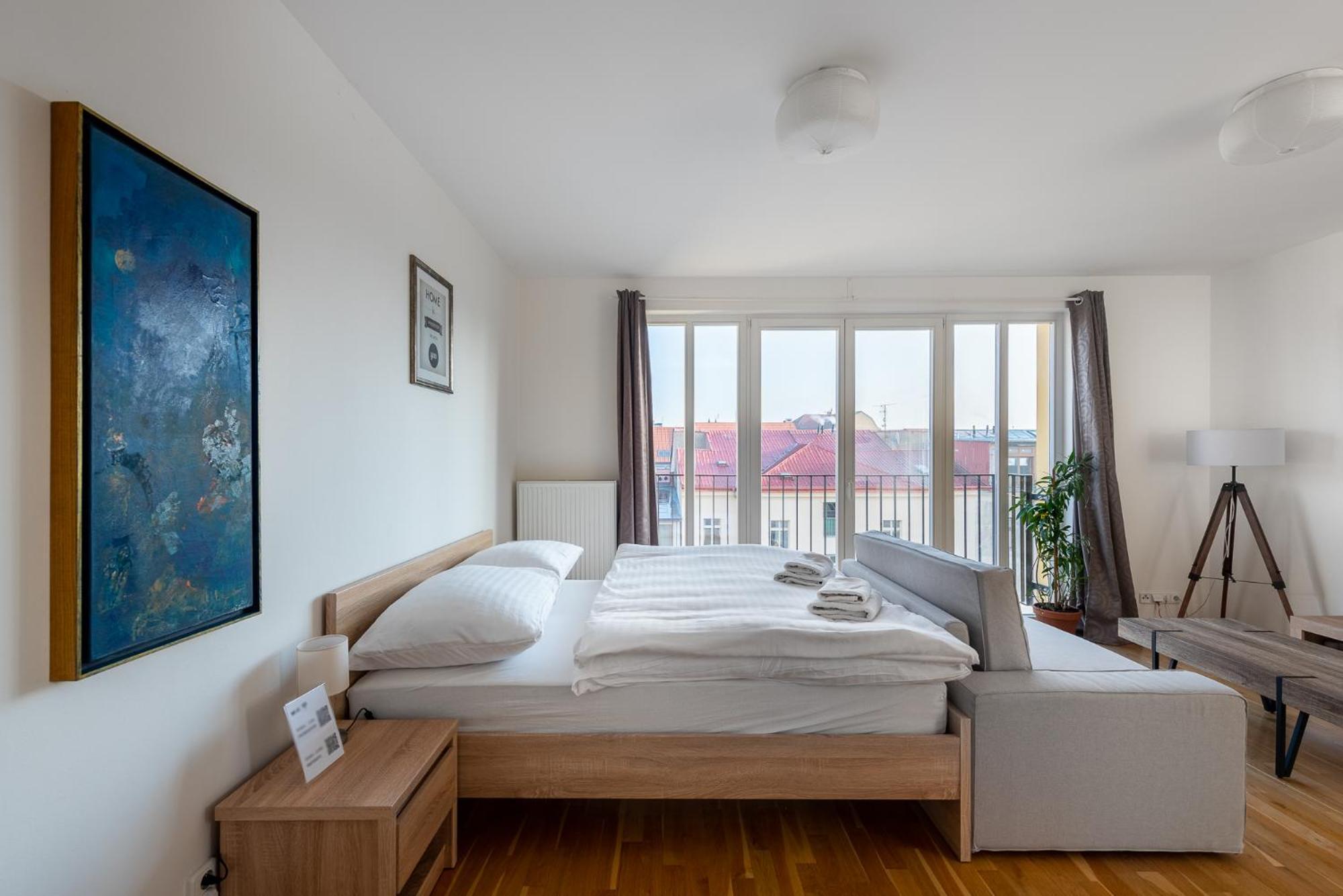 Sunny Safron Apartment Prag Dış mekan fotoğraf